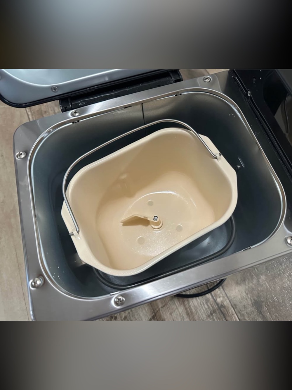 KBS bread maker - Picture 2 of 4